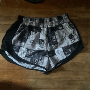 Nike Black and Gray Athletic Shorts Lightweight Sporty Design